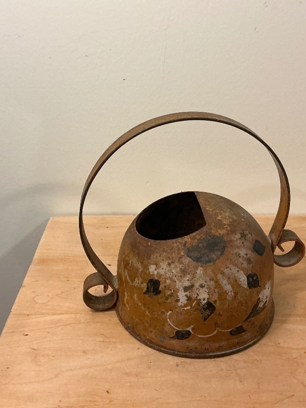 Vintage copper watering can 5.5 inches tall decor